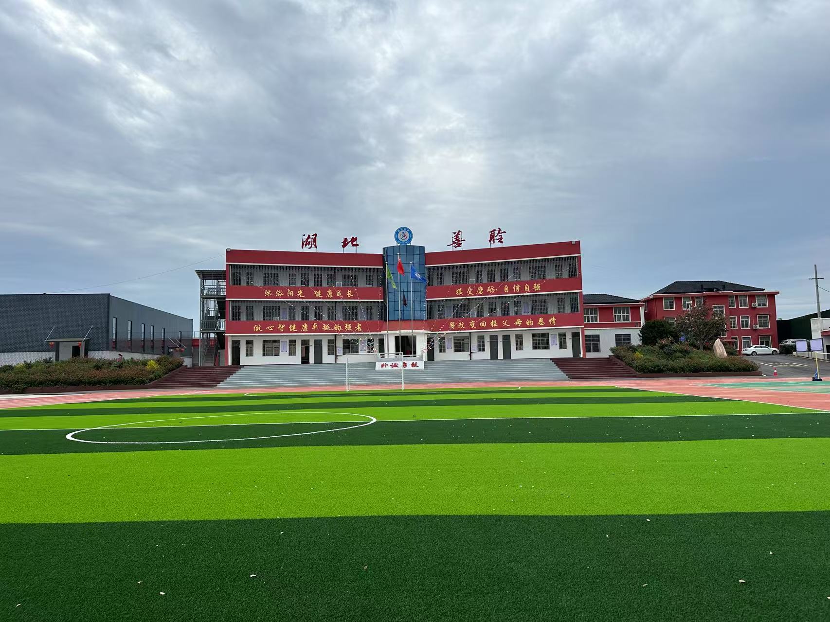 湖北黄冈排名十大封闭式军事化青少年厌学叛逆教育学校实力热推一览