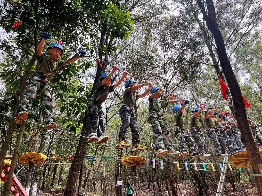 一览广东东莞青春期孩子叛逆不良行为封闭式引导学校热度排名