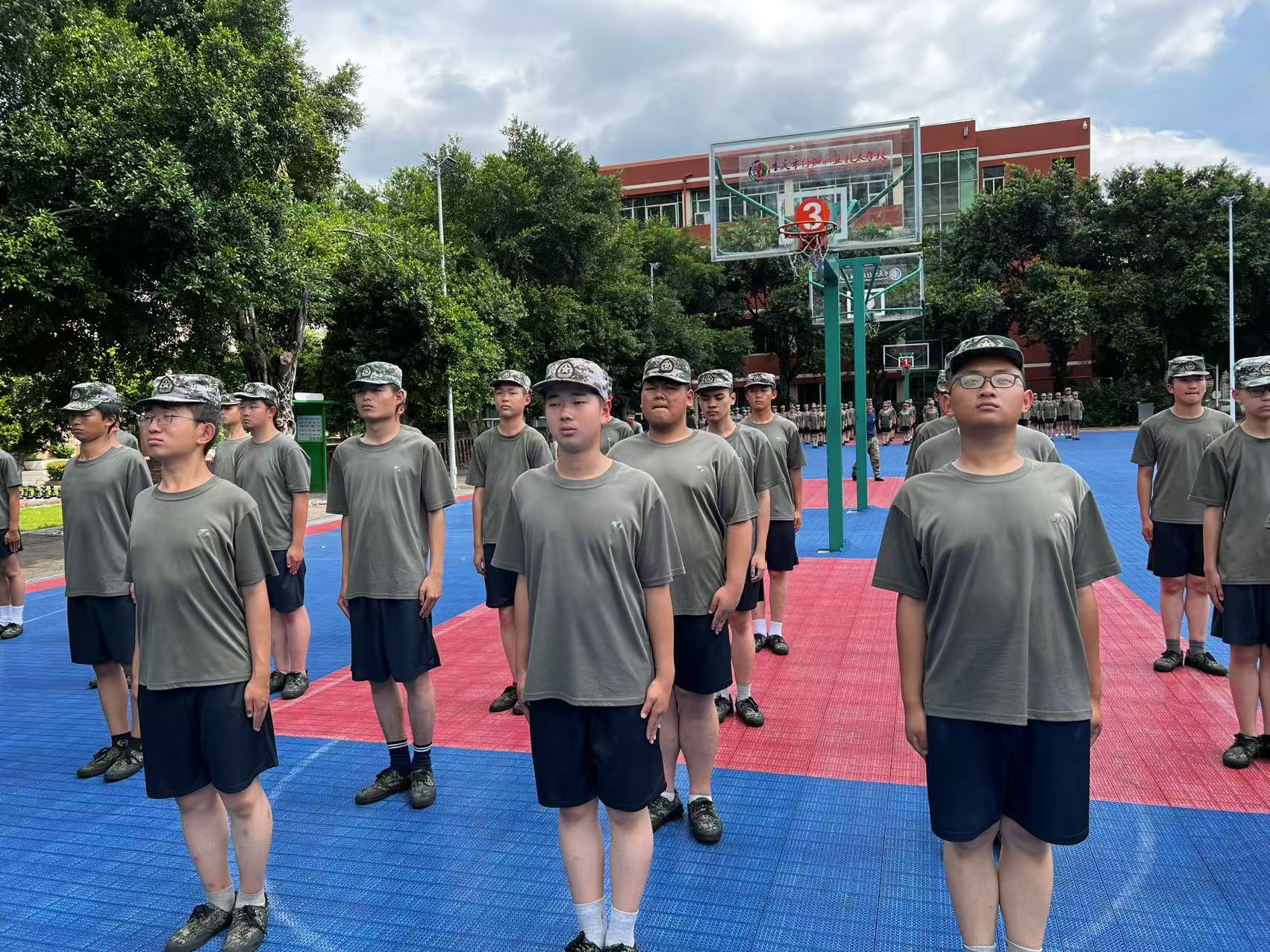 重庆口碑排名前十的青少年叛逆离家出走军事化教育学校名单一览