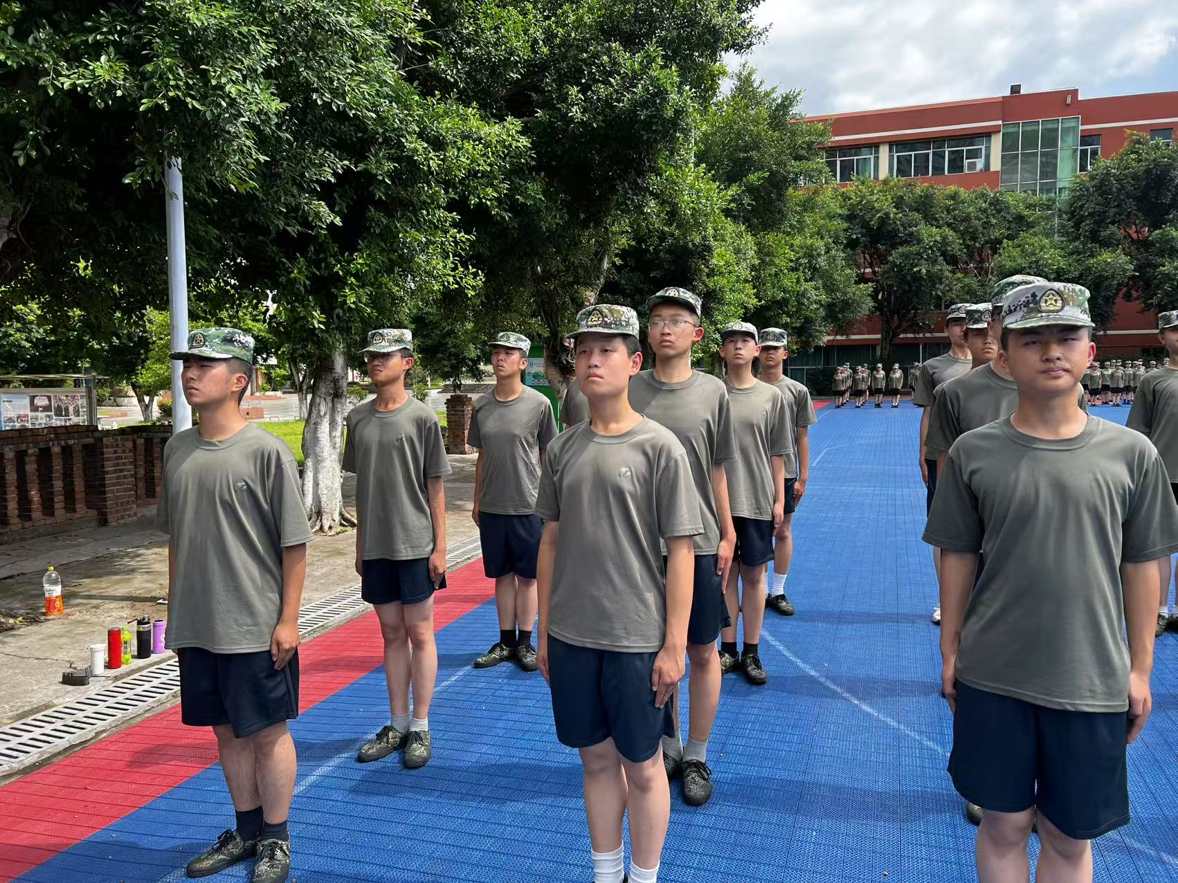 重庆十大正规封闭式青少年叛逆离家出走不良行为教育学校名单